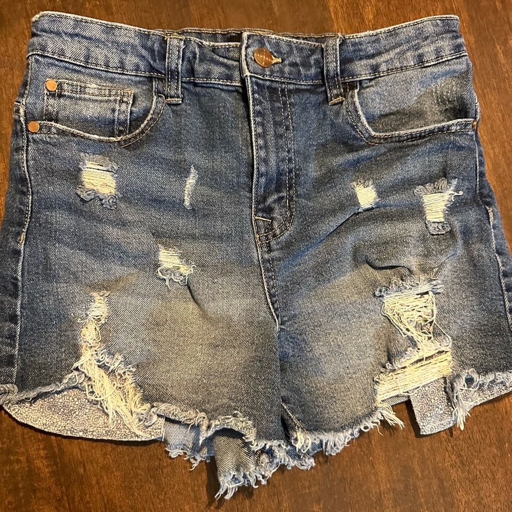 Kendall + Kylie shorts